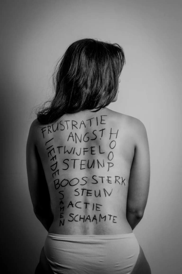 Happy Times Magazine - Tijd Voor Verandering 3